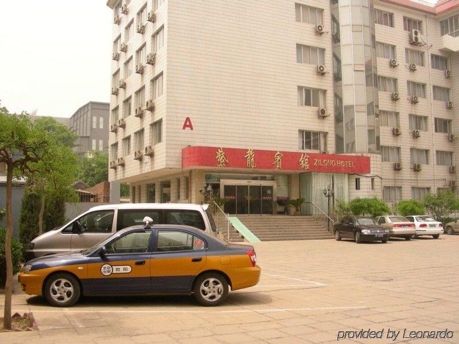 Beijing Zilong Hotel Exterior photo