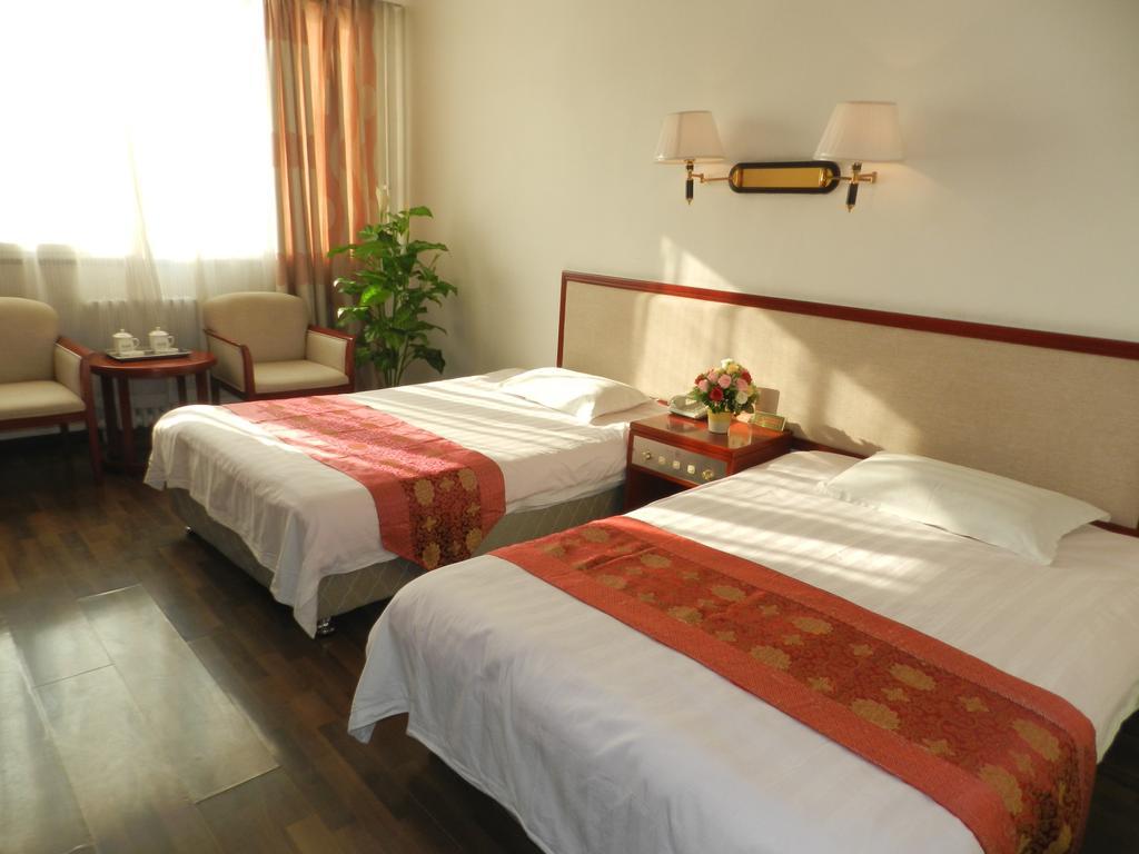 Beijing Zilong Hotel Exterior photo